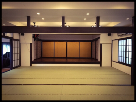 image from https://www.tfac.ac.jp/wp-content/themes/mps-themes/images/blogs/diary/6a0128763f57cc970c01bb0920d93f970d.jpg