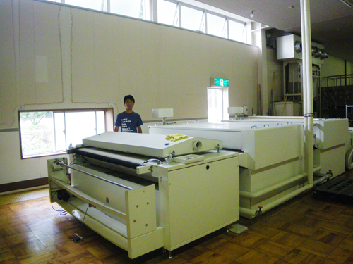 スポンジングマシン