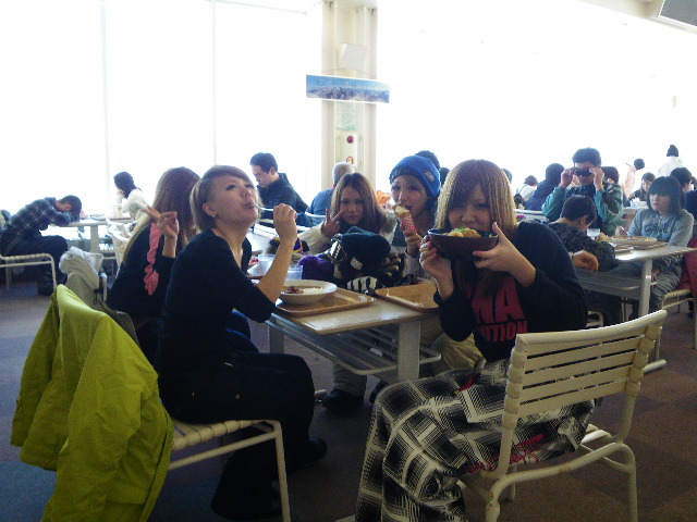 お腹ペコペコ お腹ペコペコ