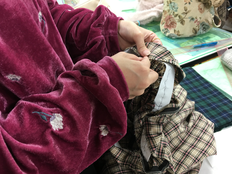 DB26E6BD-C4F8-425A-92AF-BC39DCEAD679