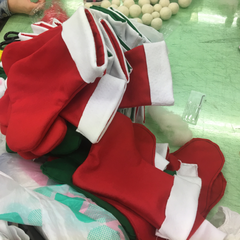 ABEBCC48-EDCF-4BB1-8C15-43B79DDDAF3E